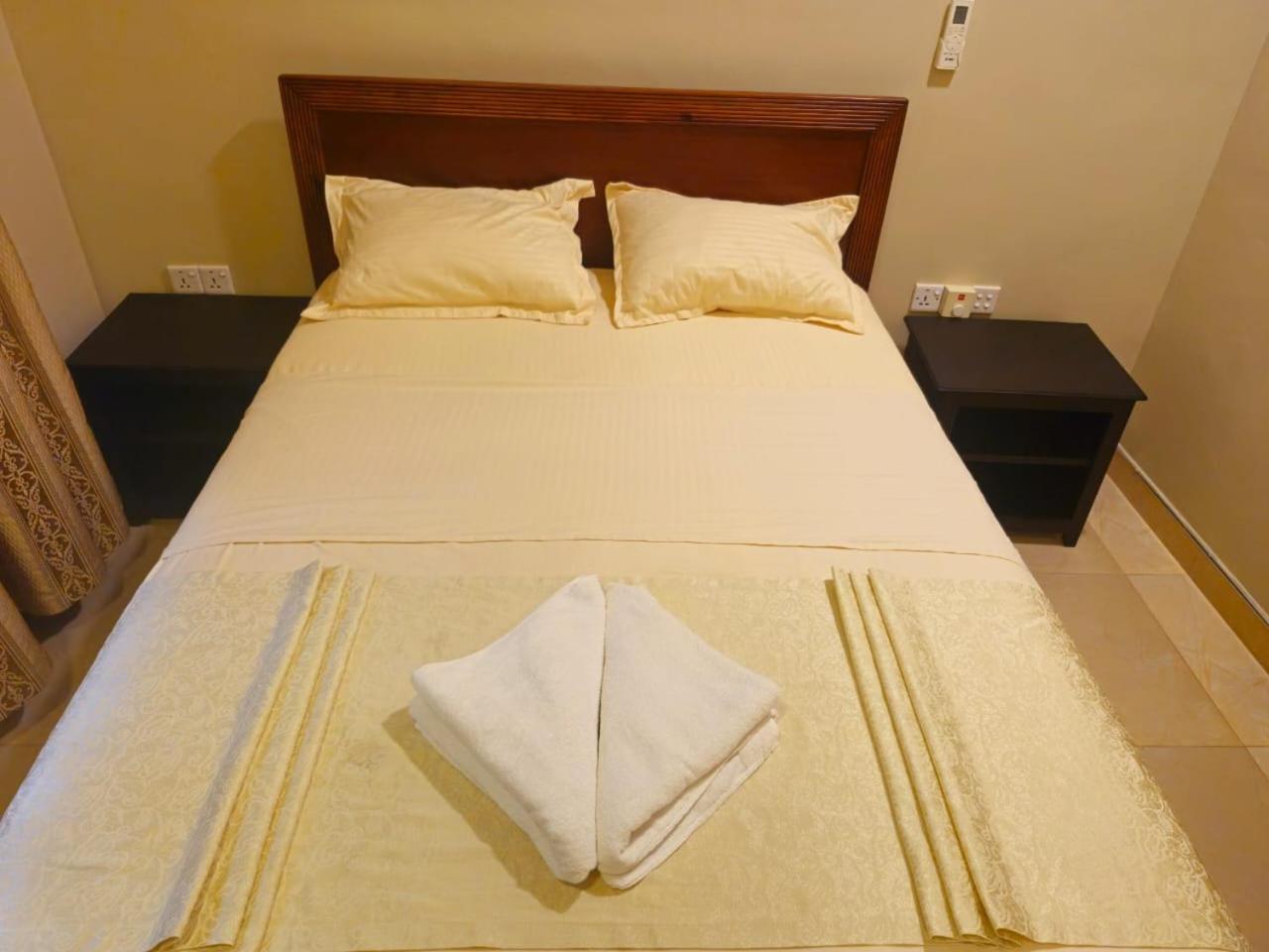 מלון ארוגם Royal Point Arugambay חדר תמונה